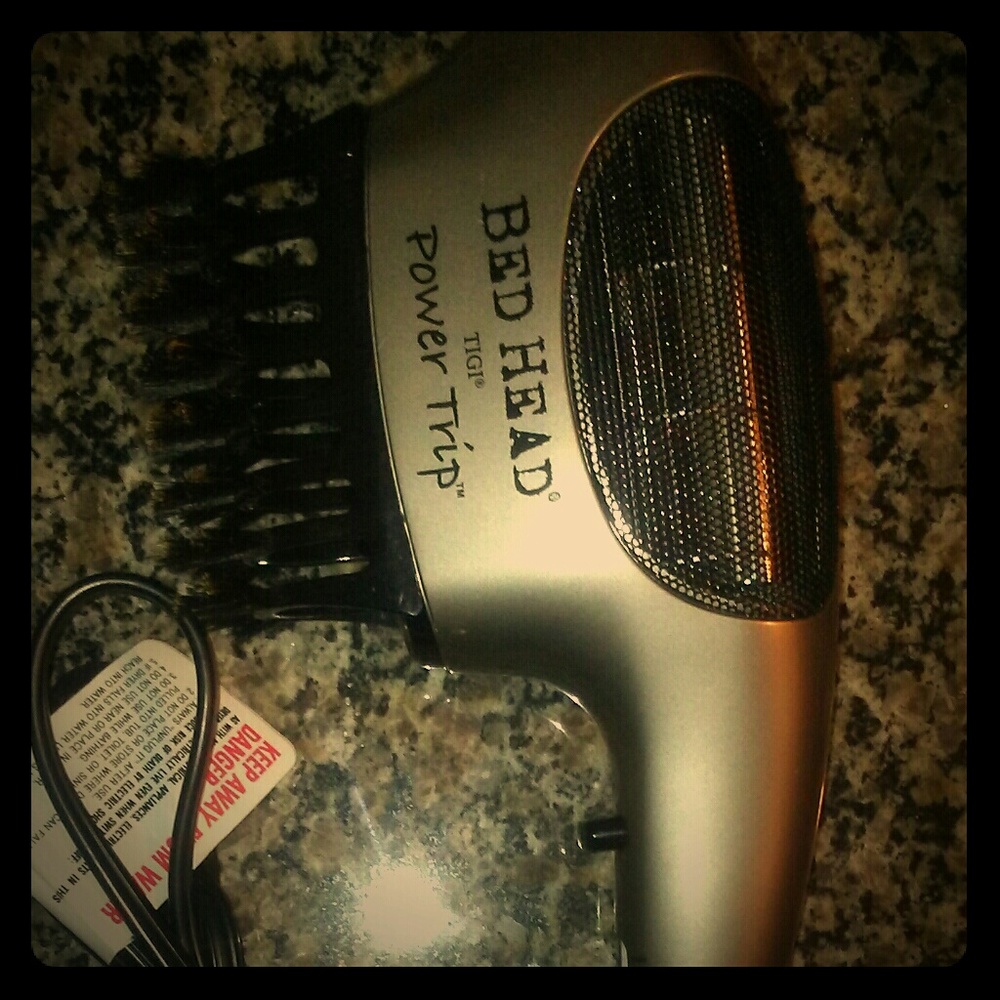 A Bed Head TIGI Power Trip